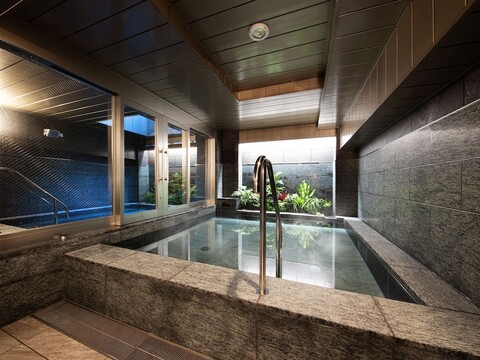 게이큐 EX 인 게이큐 가마타역