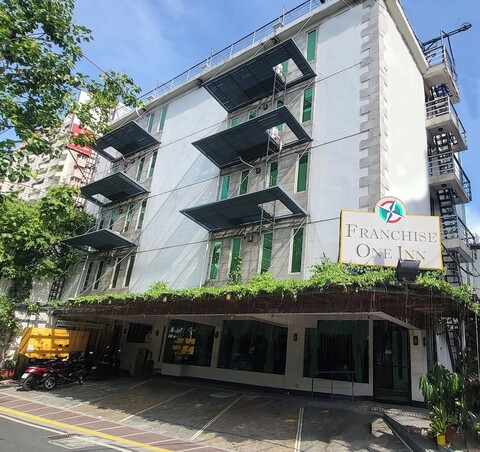 프랜차이즈 원 호텔