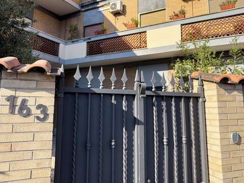 이솔라 1.6.3 게스트 하우스