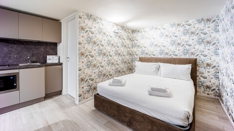 이탈리안웨이 - 더 비 빌리지 스탠다드