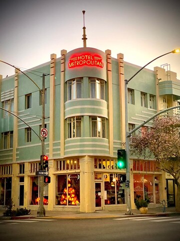 호텔 메트로폴리탄