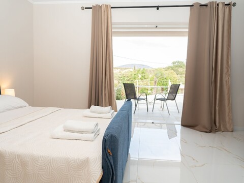 알라기안니스 그룹 아파트먼트