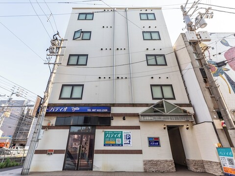 타비스트 시티 호텔 패티오