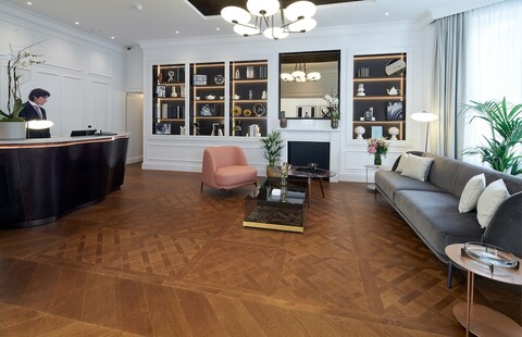 체발 메종의 렉스햄 가든