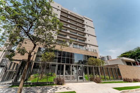 아파르타멘토스 스튜디오 알루어 모에마