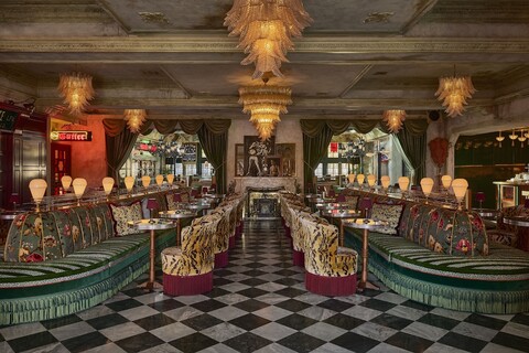 라파예트 호텔 & 클럽