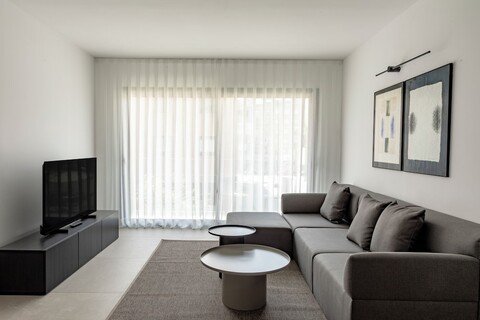 유로파 아파트먼트