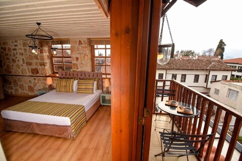 알프 파사 가제타 - 스페셜 클래스