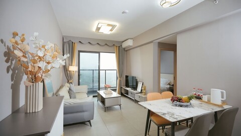 서브유 호텔 - 프리 에어포트 픽업 서비스 & 프리 캔톤 페어 셔틀 버스