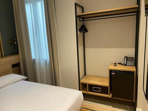 폰타네야 바이 BCN 우반 룸스