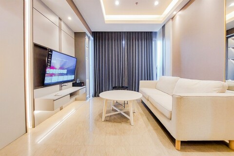 굿 딜  컴피 2BR 브란즈 BSD 시티  아파트먼트