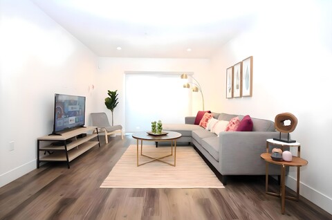 로스앤젤레스 디럭스 스위트 - 2 베드룸 & 2 배스룸