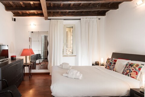 벨라 엘레나 아파트 - 유대인 게토