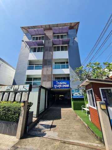 Poonsuk Place Hotel
