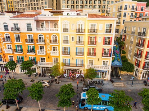 로열 호텔 푸꾸옥