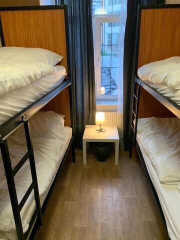 헬렌 호스텔 노마이스티 미루