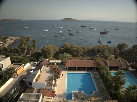 에스키얄리 오텔