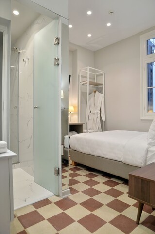 1900 아테니안 하우스