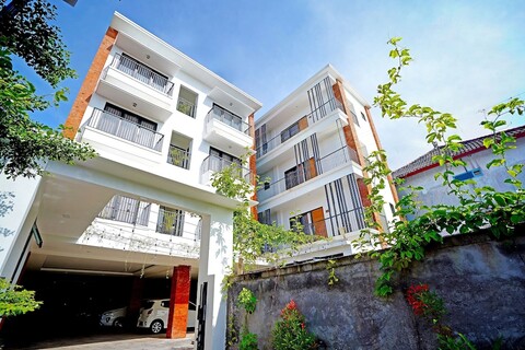 컬렉션 O 90876 페카투 레지던스