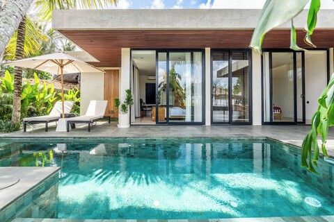 해피니스 빌라 7, 럭셔리한 생활, 논밭과 평온함 속