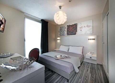 호텔 아틀리에 가르도네 리비에라 & 비치