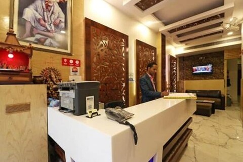 호텔  프렘 디럭스 게스트 하우스