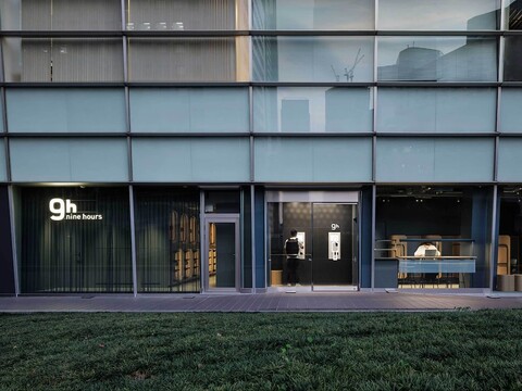 9h 나인 아워스 시나가와 역 남성용