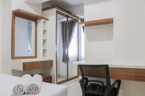 미니말리스트  웜 1BR 앳 바수라 시티  아파트먼트