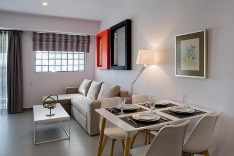 신아테네 아파트 & 스튜디오