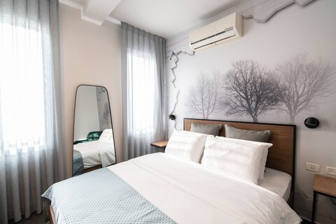 27 몬테피오레 TLV