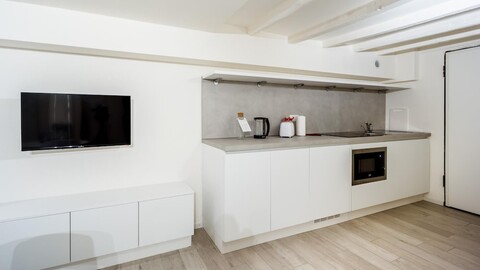 이탈리안웨이 - 더 비 빌리지 표준 - M3