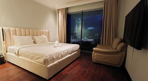 The Rixx Vincom Center