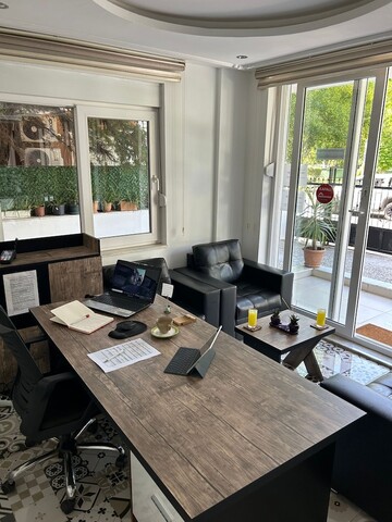 나르 슈트 & 아파트