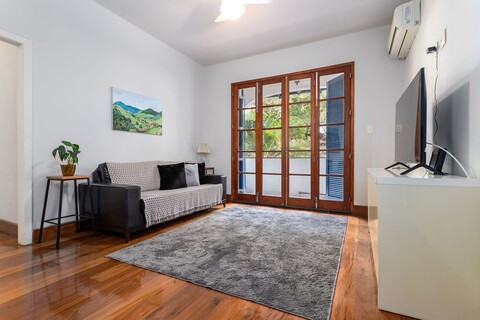 지하철 근처, 해변까지 10분 Mfb302