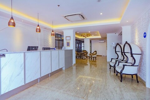 호텔 다팜 엔카델리 탐린 자카르타