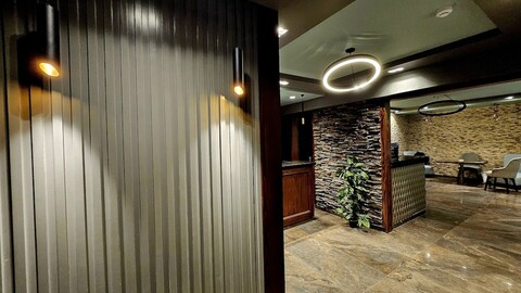 그랜드 바얀 호텔 앳 나이르 플라자