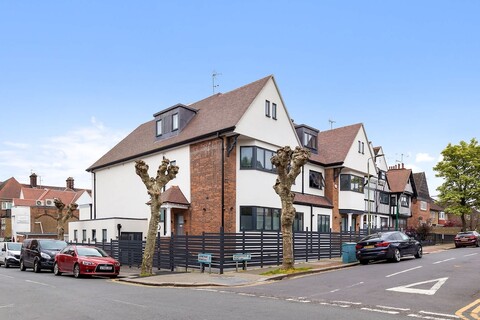 현대적인 편의시설이 있는 아늑한 골더스 그린 스튜디오