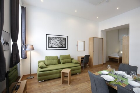 비엔나 골드 아파트먼트