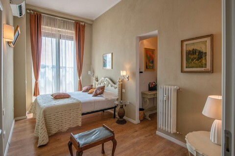 마모 플로렌스 - 스테이션 패밀리 아파트먼트