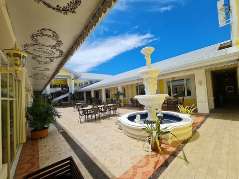 피에스타 가든 호텔