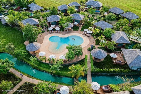 통나 코티지 천연 리조트