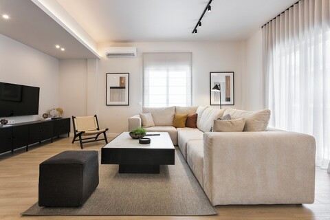 아테니안 모던 & 럭셔리 아파트먼트