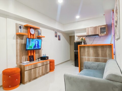 최고의 거래와 편안한 2베드룸 아파트먼트, 메이카르타 아파트먼트