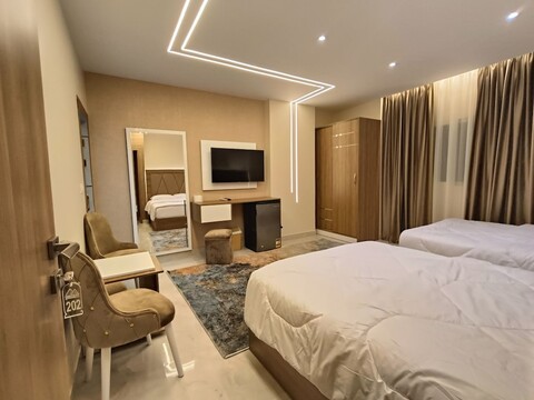 디스커버 피라미드 인