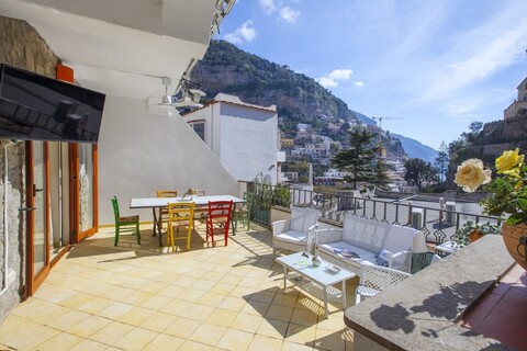 포지타노의 카사 논나 메리