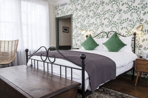 더 스완 호텔