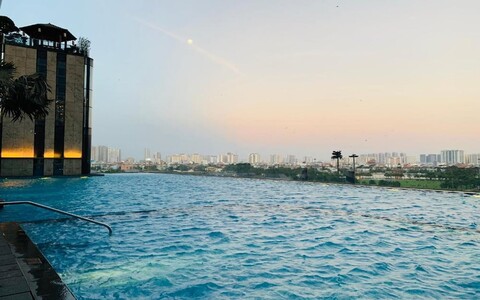 랜드마크 81 바이 KVG 스위트 아파트