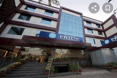 호텔 피트라시시 프라이드 델리 IGI 공항