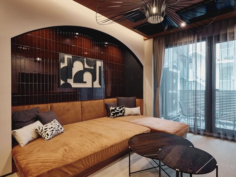 일리 에누 요츠야