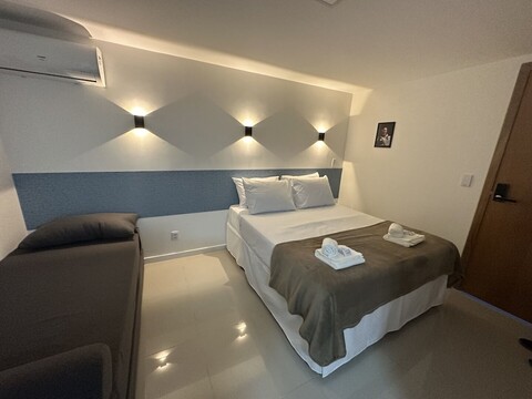 아우다르 테크 스위트